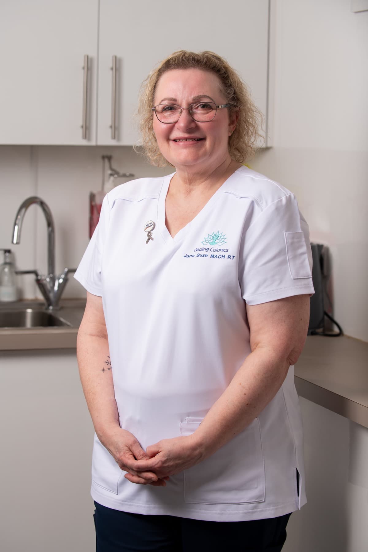 Jane Bush MACH RT in a professional clinical setting